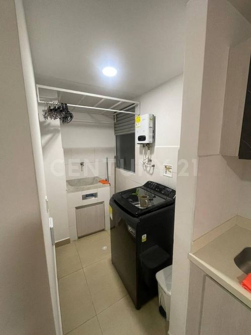 Apartamento de 2 alcobas en arriendo en Entreamigos, Sabaneta, 55 m² · foto 15 de 18