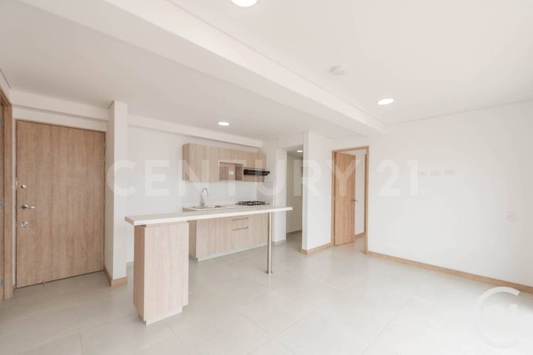 Apartamento de 2 alcobas en venta en Tablazo, Itagüí, 56 m² · foto 2 de 17