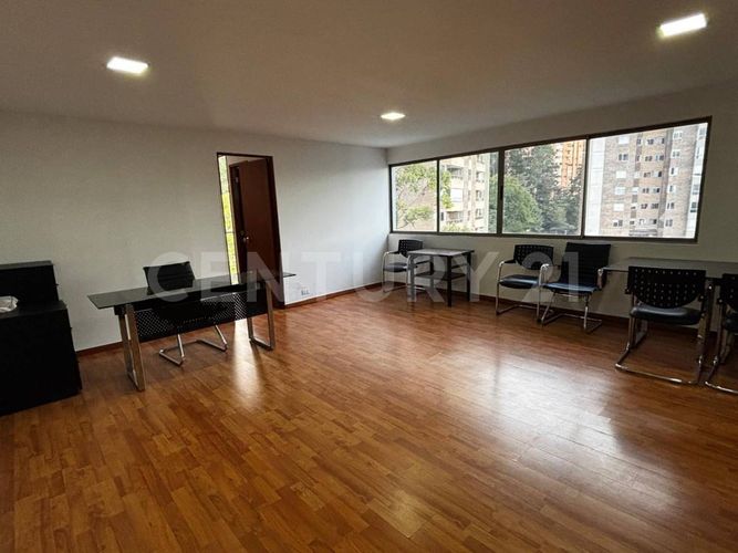 Oficina en arriendo en Las Lomas, Medellín, 54 m² · foto 3 de 13