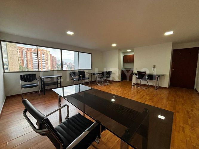 Oficina en arriendo en Las Lomas, Medellín, 54 m² · foto 5 de 13