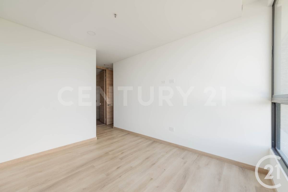 Apartamento en venta en Escobero, Envigado · foto 3 de 23