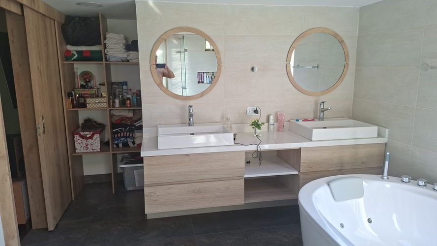 Casa de 3 alcobas en venta en Las Antillas, Envigado, 210 m² · foto 6 de 24