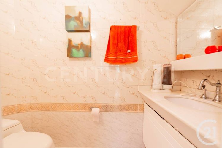 Casa de 4 alcobas en venta en La Milagrosa, Medellín, 662 m² · foto 9 de 24