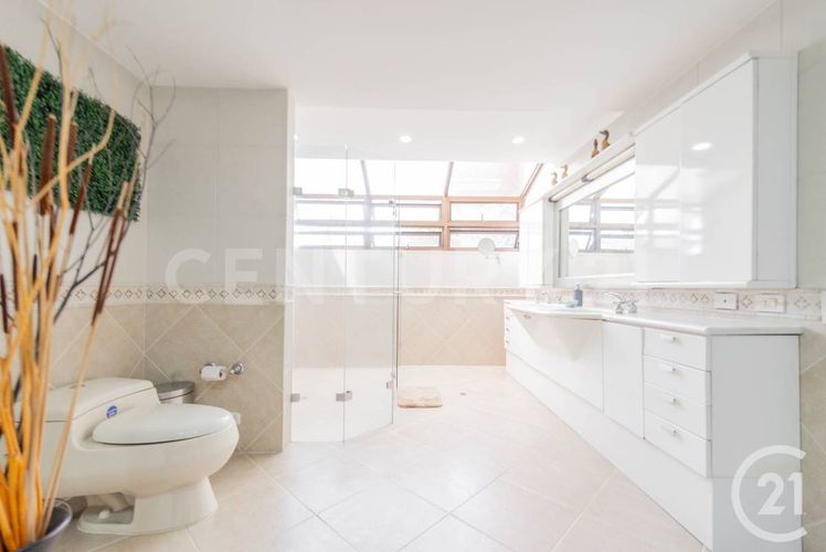 Casa de 4 alcobas en venta en La Milagrosa, Medellín, 662 m² · foto 19 de 24
