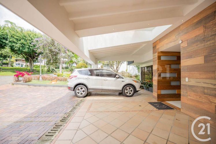 Casa de 4 alcobas en venta en La Milagrosa, Medellín, 662 m² · foto 21 de 24