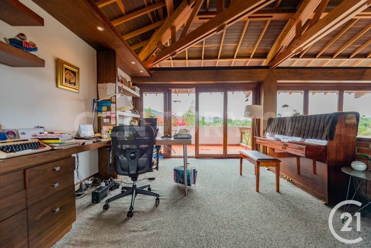Casa de 3 alcobas en venta en Loma Del Escobero, Medellín, 450 m² · foto 5 de 23