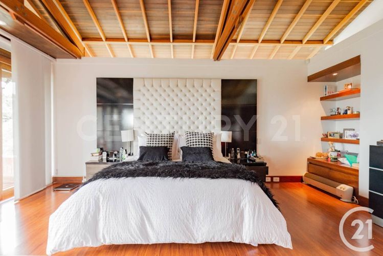 Casa de 3 alcobas en venta en Loma Del Escobero, Medellín, 450 m² · foto 8 de 23