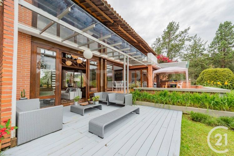 Casa de 3 alcobas en venta en Loma Del Escobero, Medellín, 450 m² · foto 18 de 23