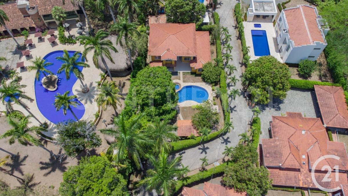 5BR Country House in Paso real (328 m²) for Sale