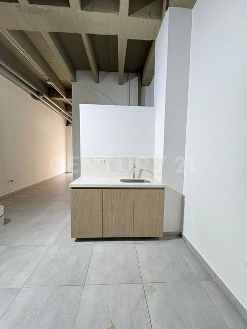 Local en arriendo en Satexco, Itagüí, 97 m² · foto 2 de 7