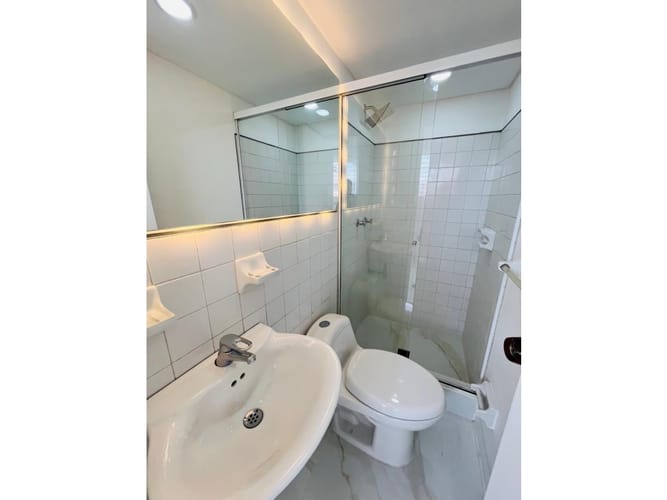 Apartamento de 3 alcobas en arriendo en La Florida, Medellín, 150 m² · foto 8 de 10