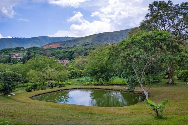 Casa de 5 alcobas en venta en Montebello, Cali, 250 m² · foto 19 de 24