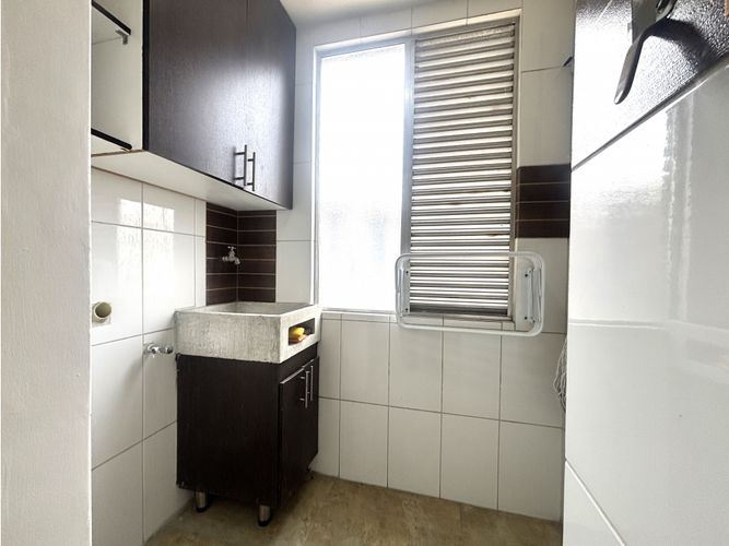 Apartamento de 2 alcobas en arriendo en Los Arias, Sabaneta, 60 m² · foto 7 de 14