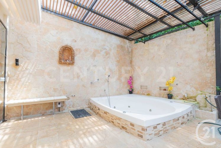 Casa de 4 alcobas en arriendo en Cola Del Zorro, Medellín, 425 m² · foto 7 de 24