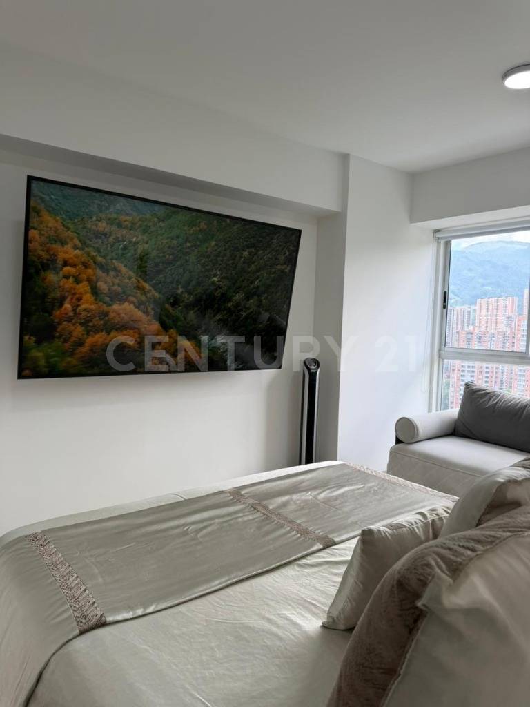 3BR Apartment in El Poblado (87 m²) for Sale - 3