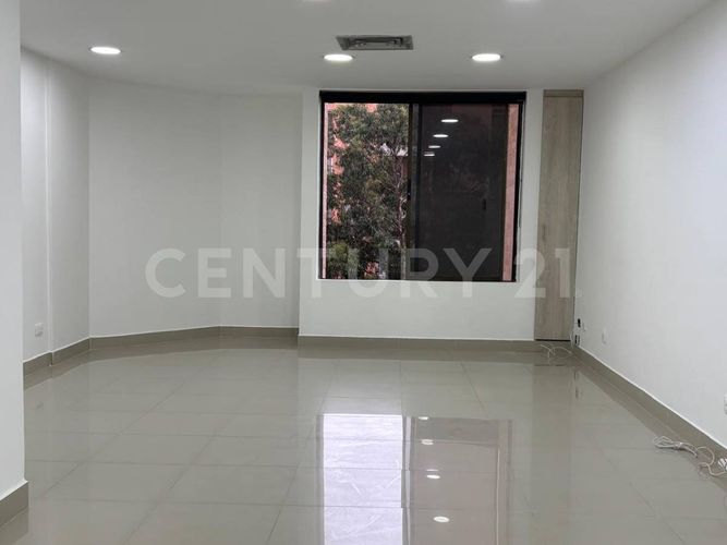 Oficina en arriendo en La Florida, Medellín, 40 m² · foto 4 de 13