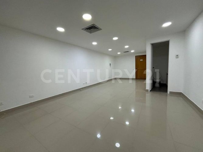 Oficina en arriendo en La Florida, Medellín, 40 m² · foto 7 de 13
