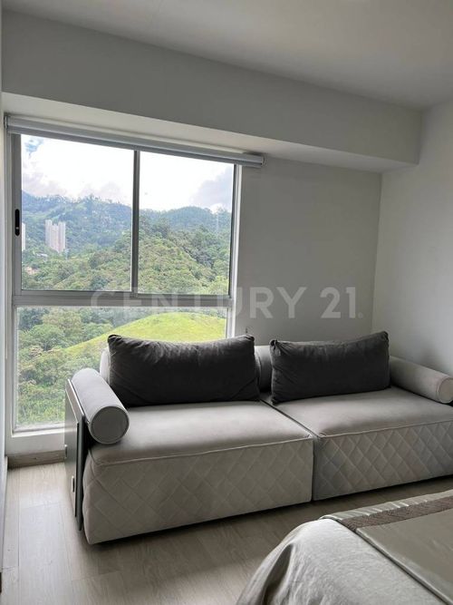 Apartamento de 3 alcobas en venta en El Poblado, Sabaneta, 87 m² · foto 17 de 22