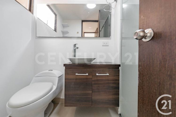 Apartamento de 2 alcobas en arriendo en Vía Las Palmas, Medellín, 72 m² · foto 8 de 21