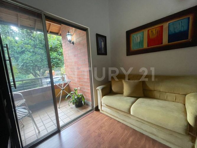 Casa de 3 alcobas en venta en Tierra Grata, Envigado, 146 m² · foto 10 de 16
