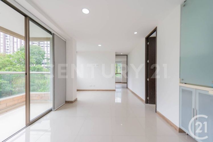 Apartamento de 2 alcobas en arriendo en Vía Las Palmas, Medellín, 72 m² · foto 13 de 21
