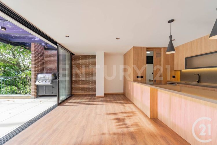 Apartamento de 2 alcobas en venta en Guaduales De La Abadia, Envigado, 229 m² · foto 1 de 23