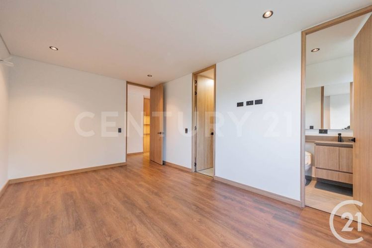 Apartamento de 2 alcobas en venta en Guaduales De La Abadia, Envigado, 229 m² · foto 10 de 23
