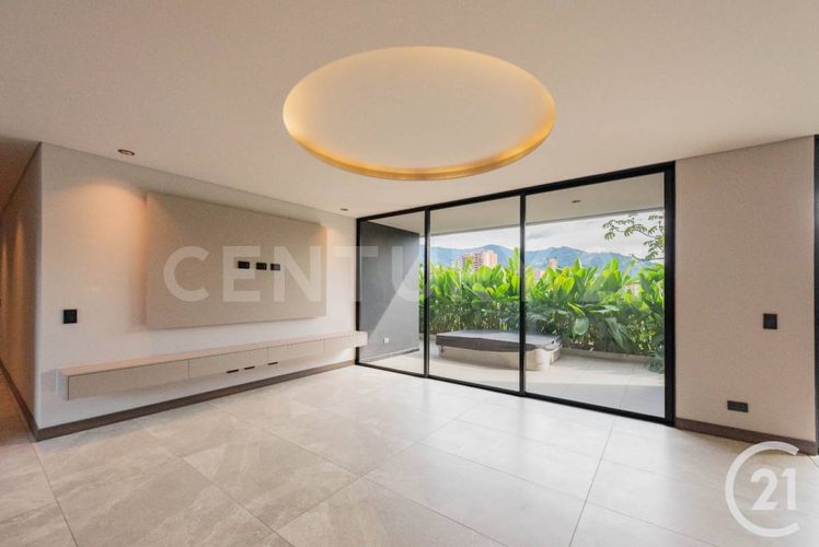 Apartamento de 3 alcobas en venta en Guaduales De La Abadia, Envigado, 361 m² · foto 3 de 24
