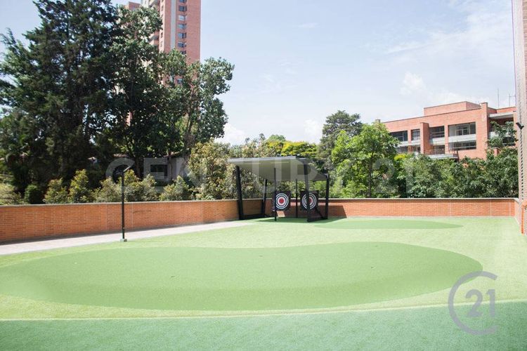 Apartamento de 4 alcobas en venta en Transversal Superior, Medellín, 200 m² · foto 22 de 23