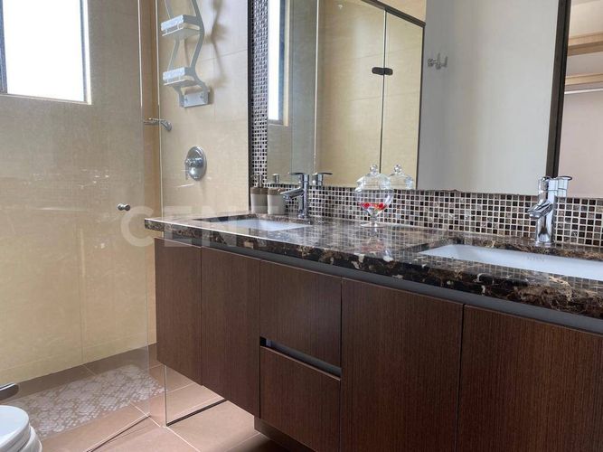 Apartamento de 3 alcobas en arriendo en Las Lomas No.2, Medellín, 150 m² · foto 11 de 15