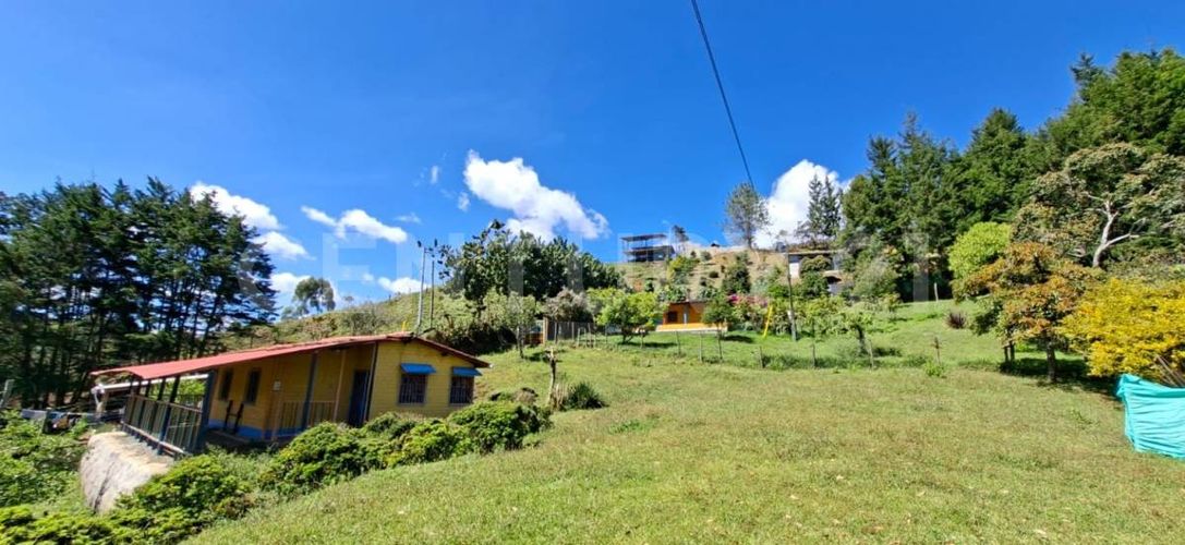 Finca en venta en La Mejia, Guarne, 120 m² · foto 13 de 16