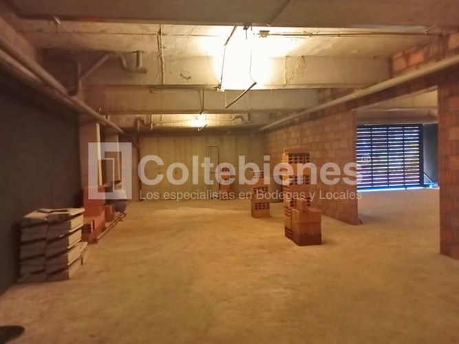 Local en arriendo en Las Palmas, Medellín, 200 m² · foto 4 de 7