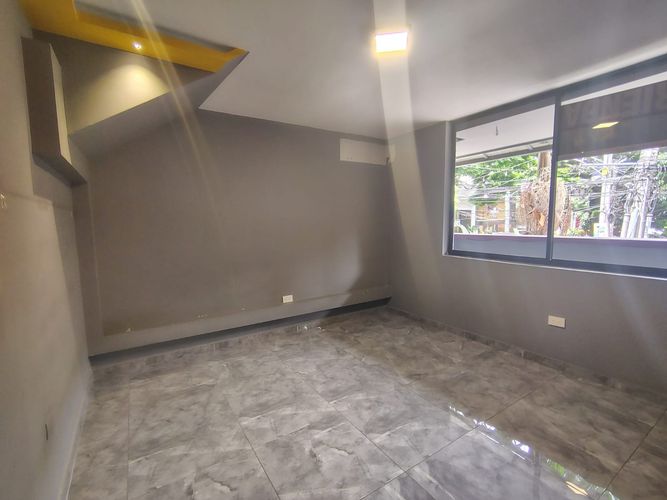 Oficina en arriendo en El Poblado, Medellín, 220 m² · foto 6 de 12