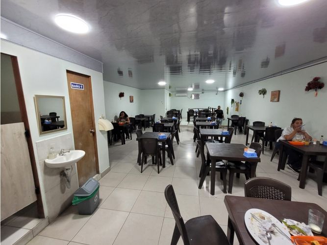 Local en venta en Centro Administrativo, Medellín, 170 m² · foto 5 de 5