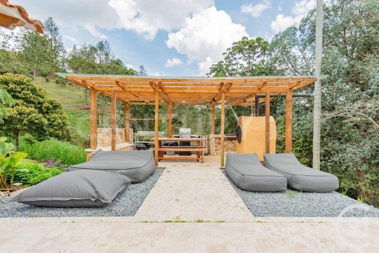 Casa de 7 alcobas en venta en Los Salados, El Retiro, 1400 m² · foto 23 de 24