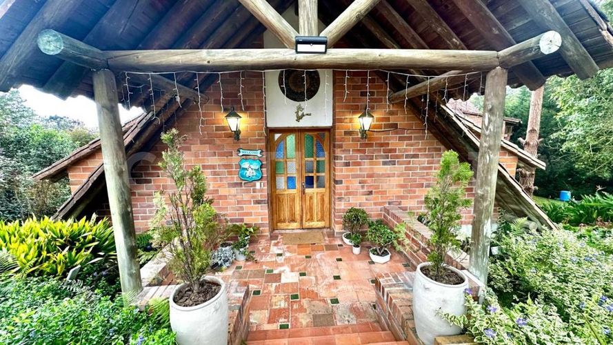 Casa de 5 alcobas en venta en Las Palmas, Envigado, 280 m² · foto 3 de 23