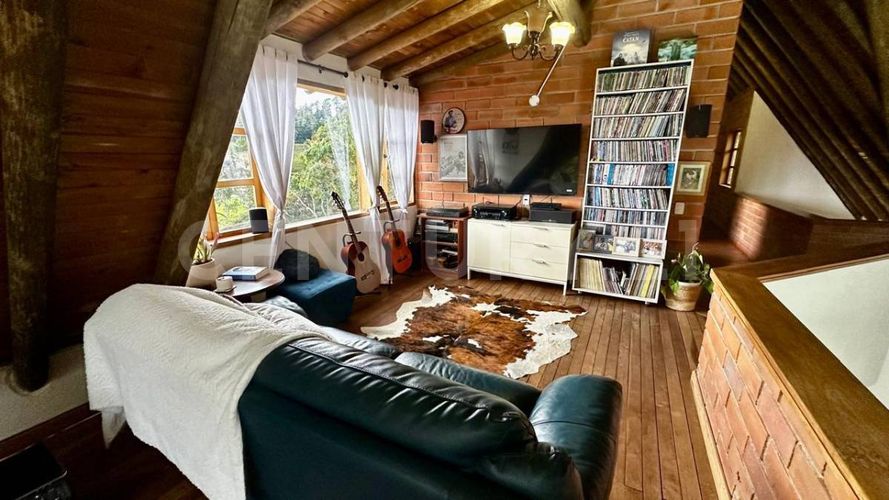 Casa de 5 alcobas en venta en Las Palmas, Envigado, 280 m² · foto 7 de 23