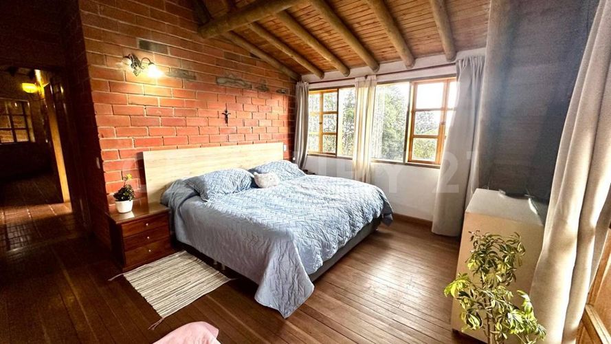 Casa de 5 alcobas en venta en Las Palmas, Envigado, 280 m² · foto 8 de 23