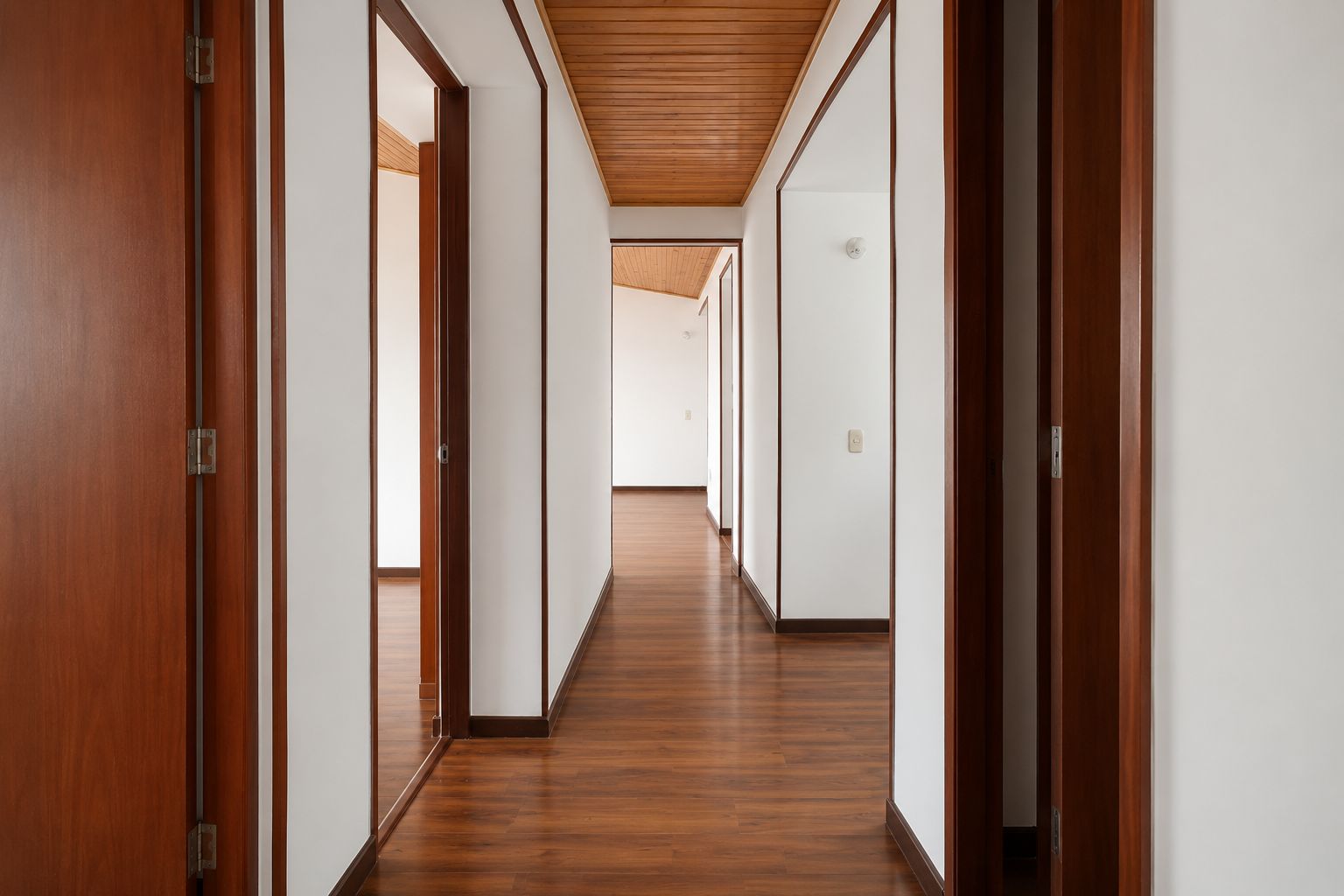 Apartamento en venta en Lagos De Torca, Bogotá · foto 4 de 17