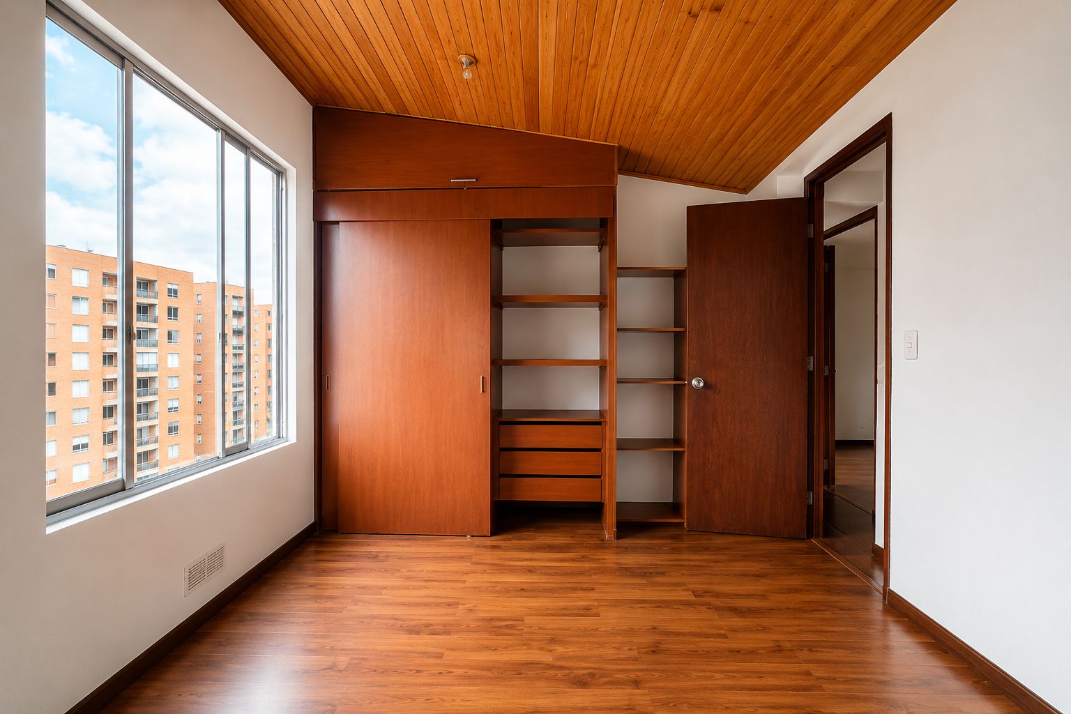 Apartamento en venta en Lagos De Torca, Bogotá · foto 7 de 17