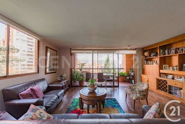 Apartamento de 2 alcobas en venta en La Florida, Medellín, 175 m² · foto 20 de 23