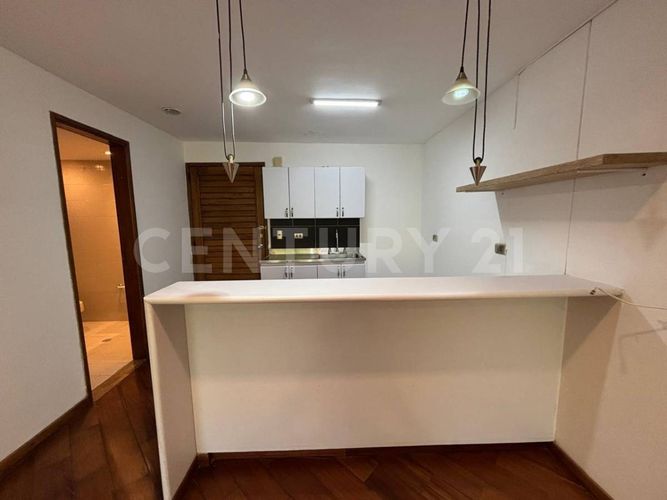 Apartamento de 1 alcoba en arriendo en Las Lomas, Medellín, 45 m² · foto 9 de 17