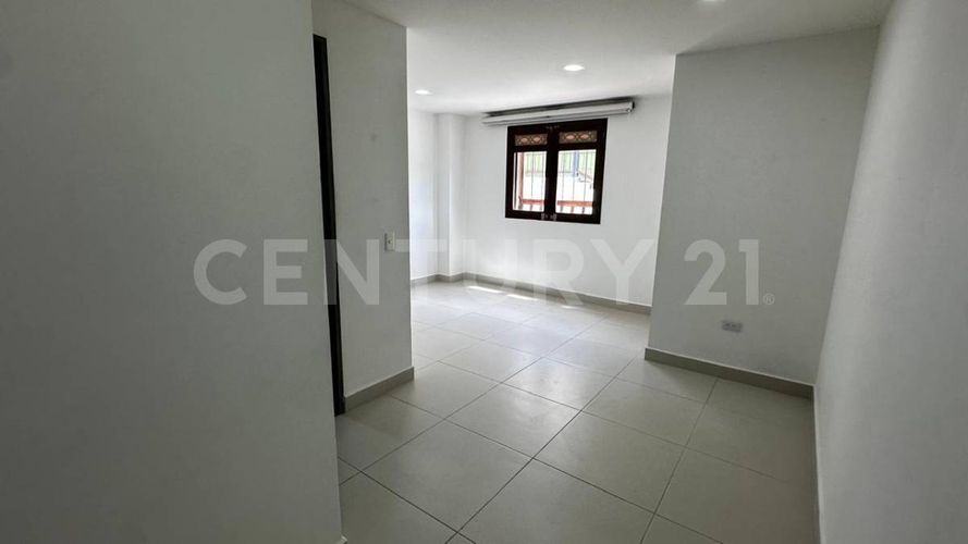 Apartamento de 1 alcoba en venta en El Retiro, 50 m² · foto 2 de 18