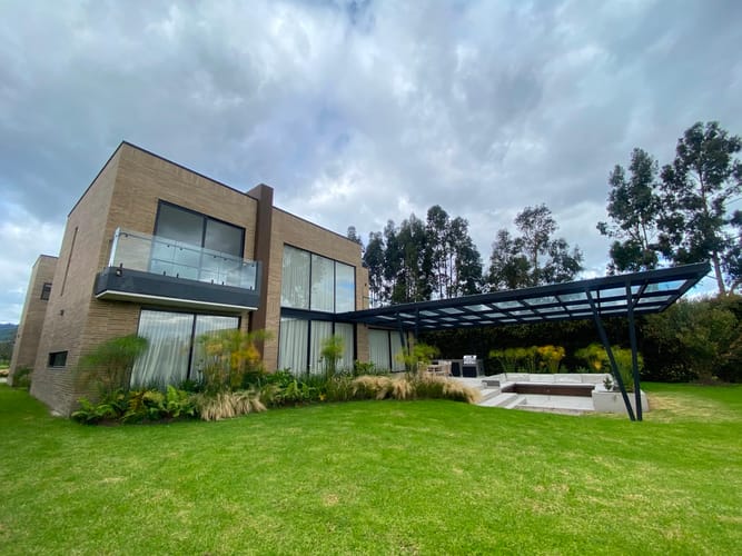 Casa de 4 alcobas en venta en San Jacinto, Chía, 546 m² · foto 3 de 18