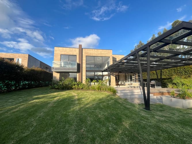 Casa de 4 alcobas en venta en San Jacinto, Chía, 546 m² · foto 4 de 18