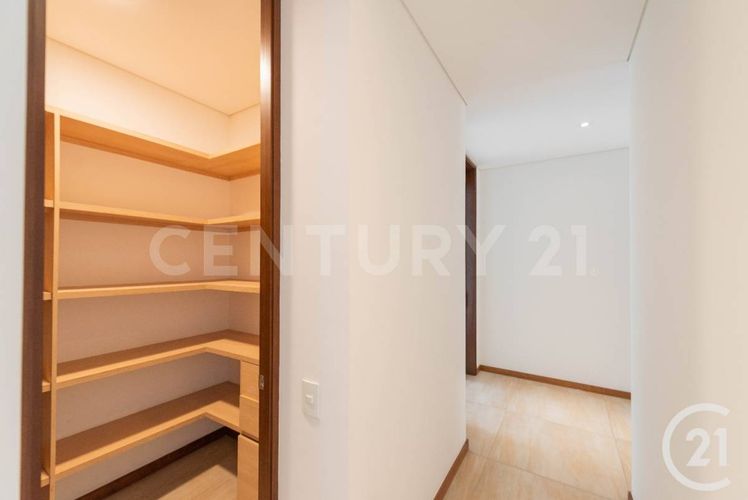 Apartamento de 3 alcobas en venta en San Lucas, Medellín, 280 m² · foto 14 de 24