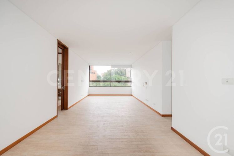 Apartamento de 3 alcobas en venta en San Lucas, Medellín, 280 m² · foto 15 de 24