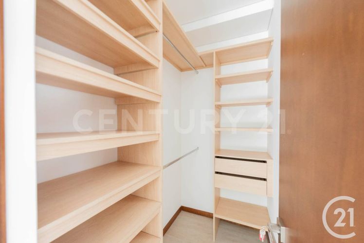 Apartamento de 3 alcobas en venta en San Lucas, Medellín, 280 m² · foto 20 de 24