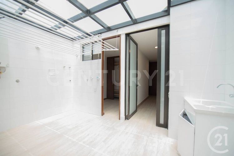 Apartamento de 3 alcobas en venta en San Lucas, Medellín, 280 m² · foto 22 de 24