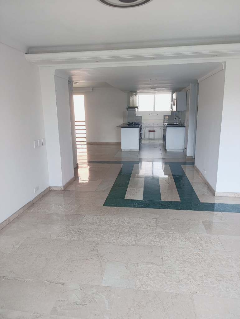 Apartment for rent in El Poblado, Medellín